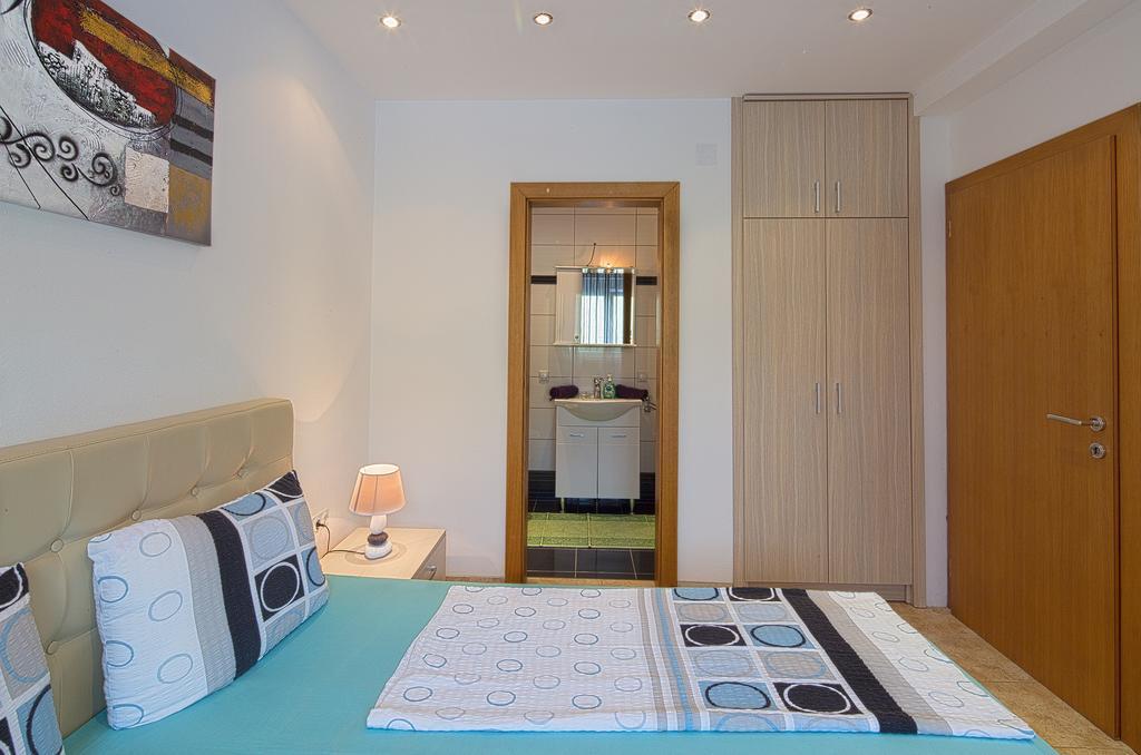 Montelux Apartments Budva Pokoj fotografie