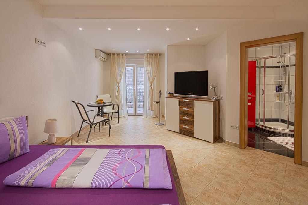 Montelux Apartments Budva Pokoj fotografie