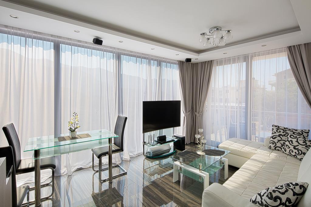 Montelux Apartments Budva Exteriér fotografie